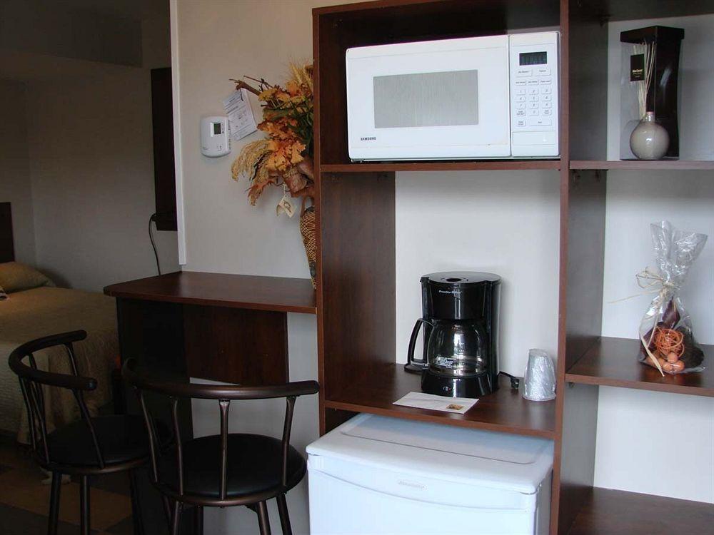 Trois-Rivières Miami Motel Inc מראה חיצוני תמונה