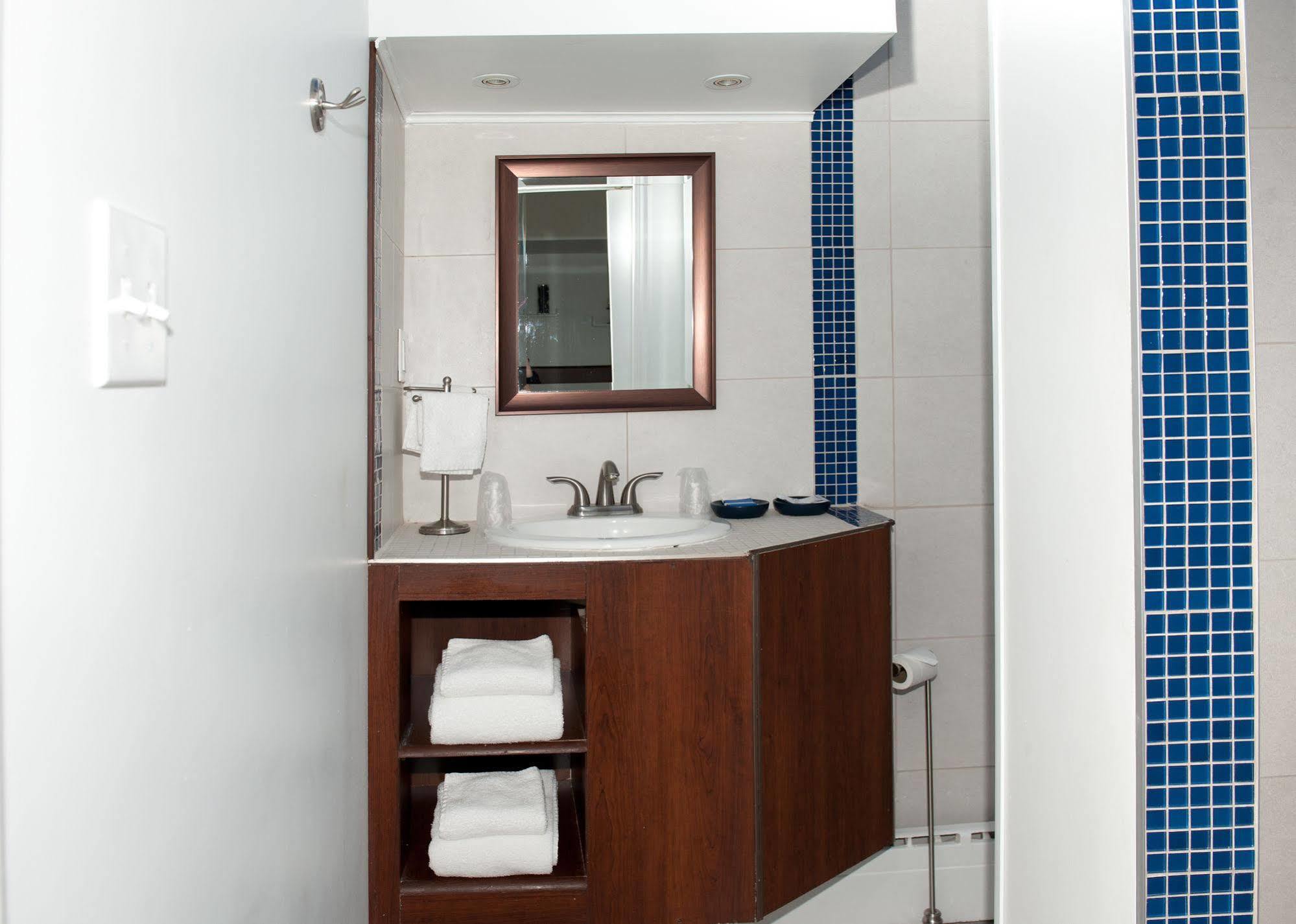 Trois-Rivières Miami Motel Inc מראה חיצוני תמונה